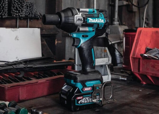 Makita 40V XGT GWT07